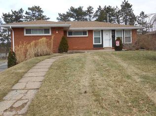 216 Garden City Dr, Monroeville, PA 15146