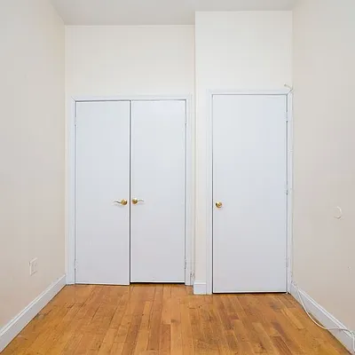 Rented by Nooklyn NYC LLC | media 16