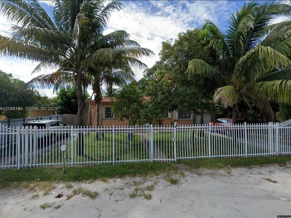 576 NW 147th St