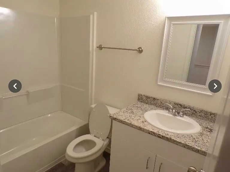 318 S Main St #1 — Photo 3