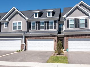 2310 Ryegrass Ln, Bolingbrook, IL 60490