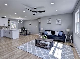 717 S Fallon Ct, Hampton, VA 23661
