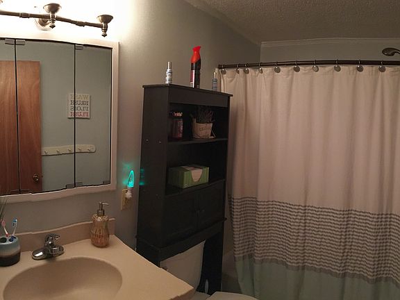 Main Hall Bath