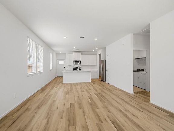 5th image of 18543 Landing Meadows Ln