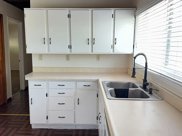 164 Cottonwood Ln — Photo 10