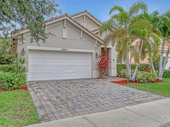 5959 SE Crooked Oak Avenue, Hobe Sound, FL 33455