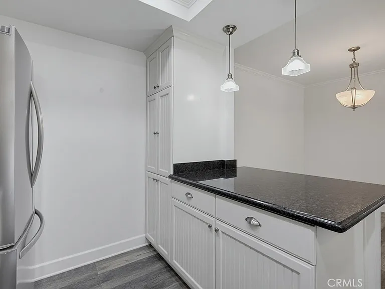 23411 Cambridge Rd — Photo 14