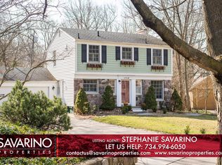 1714 Hermitage Rd, Ann Arbor, MI 48104