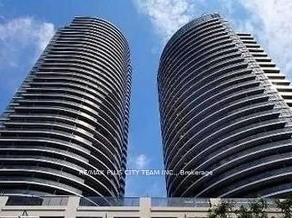 21 Carlton St, Toronto, ON