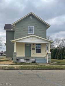560 Heller Dr, Newcomerstown, OH, 43832