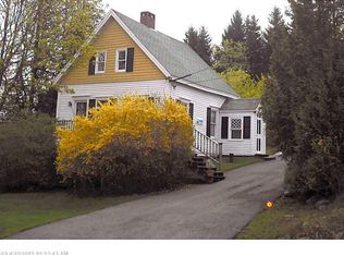 28 Greenhead Ln, Stonington, ME 04681