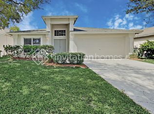 27622 Sky Lake Cir, Wesley Chapel, FL 33544