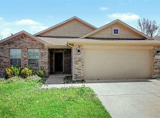 1827 College St, Greenville, TX