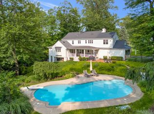 32 Stone Fence Rd, Bernardsville, NJ 07924