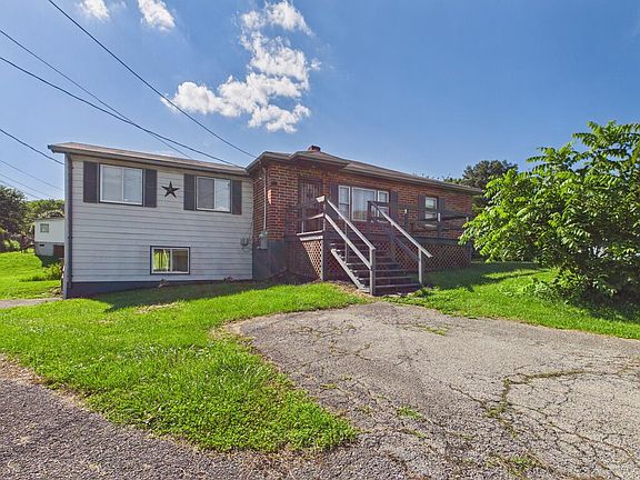 2nd image of 258 Wedgewood Ave