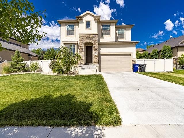 1st image of 8052 S Jackson Lake Dr