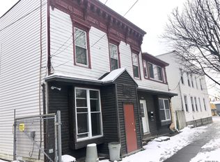 1025 Ontario St, Albany, NY 12206