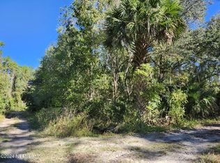 100 Sumter Rd, Satsuma, FL 32189