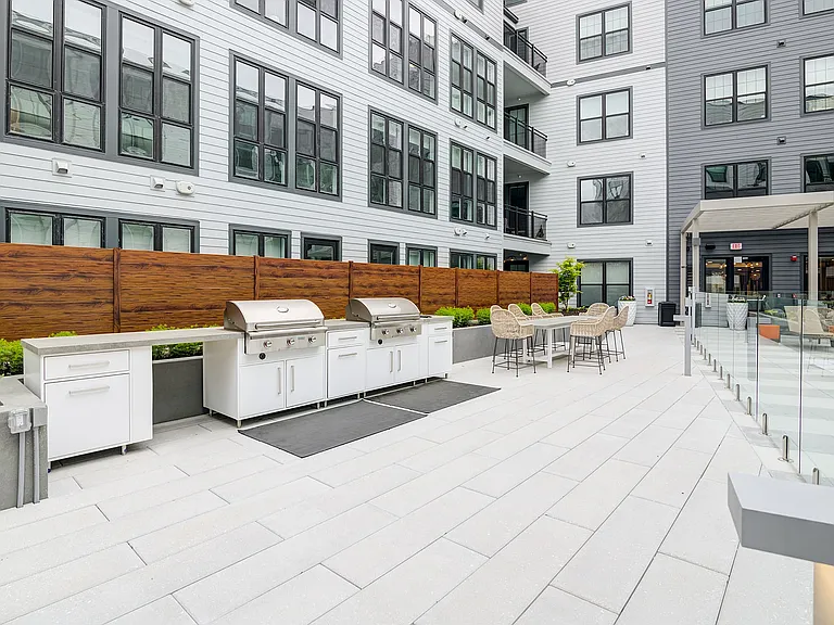 Roof Deck with Grills