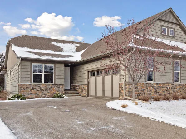10785 Lyndale Bluffs Trl, Bloomington, MN 55420