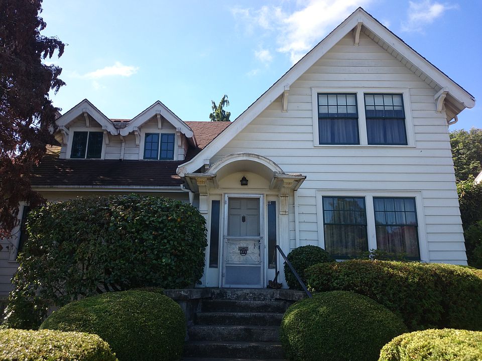 1st image of 873 E Gwinn Pl