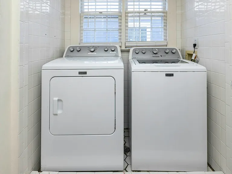 washer and dryer