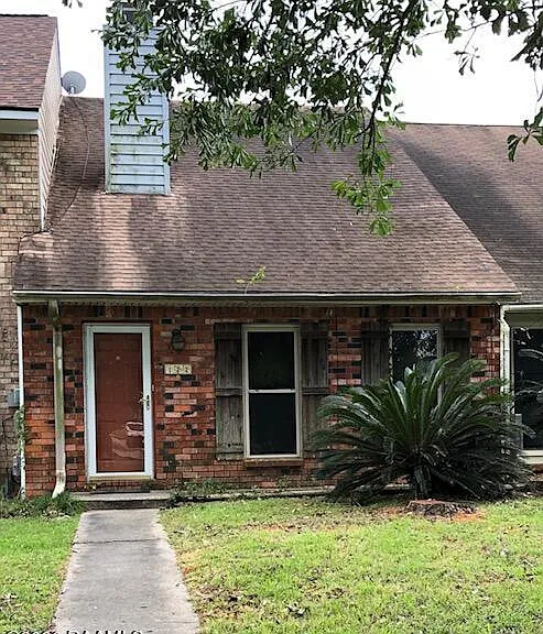 122 S Beadle Rd — Photo 1