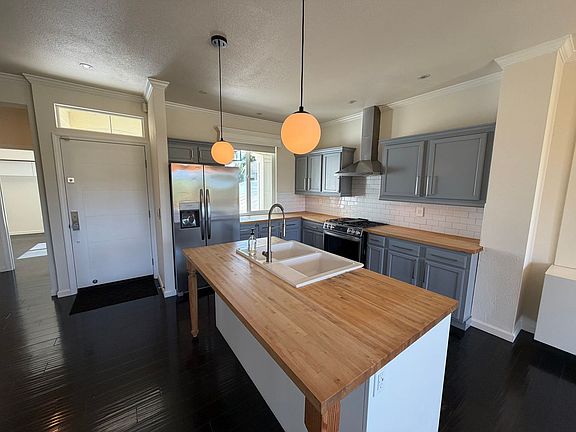 5th image of 12380 Camel Rock Dr