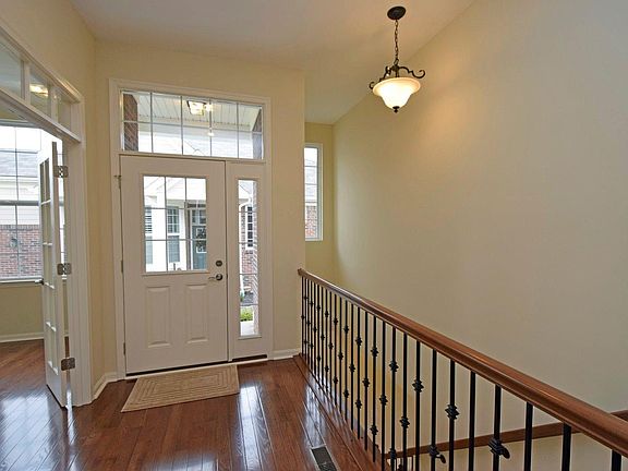 2nd image of 370 Turtle Creek Dr