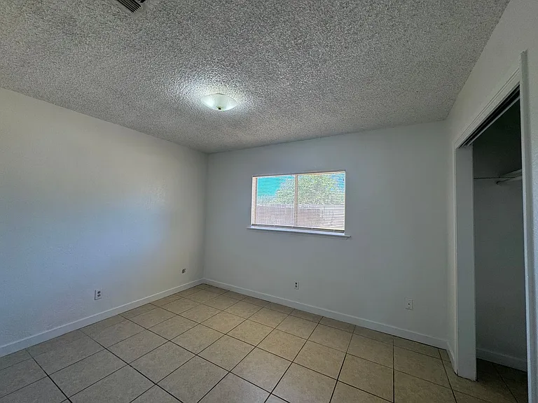 205 Ashlan Way — Photo 11