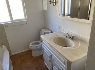 1748 Hanover St, Aurora, CO 80010