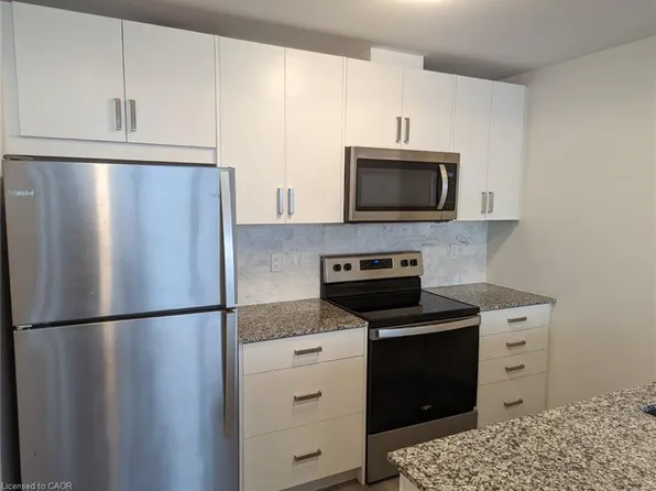 60 Charles St W #2501, Kitchener, ON N2G 0C9