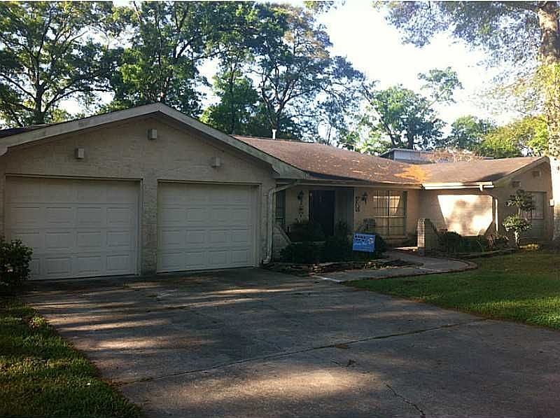 1st image of 219 Orchard Dr