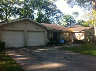 219 Orchard Dr, Lake Charles, LA 70605