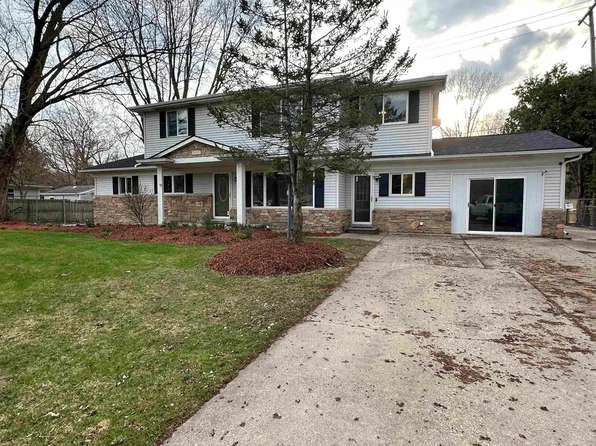 8730 Marsh Rd, Algonac, MI 48001