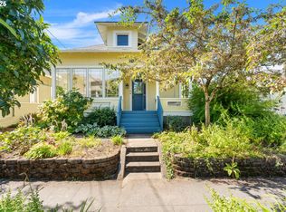 3722 SE Salmon St, Portland, OR 97214