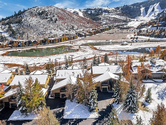 4th image of 1760 Deer Valley Dr #201
