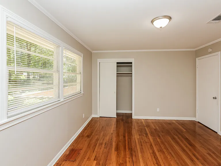 5538 Pine Lane Dr — Photo 14
