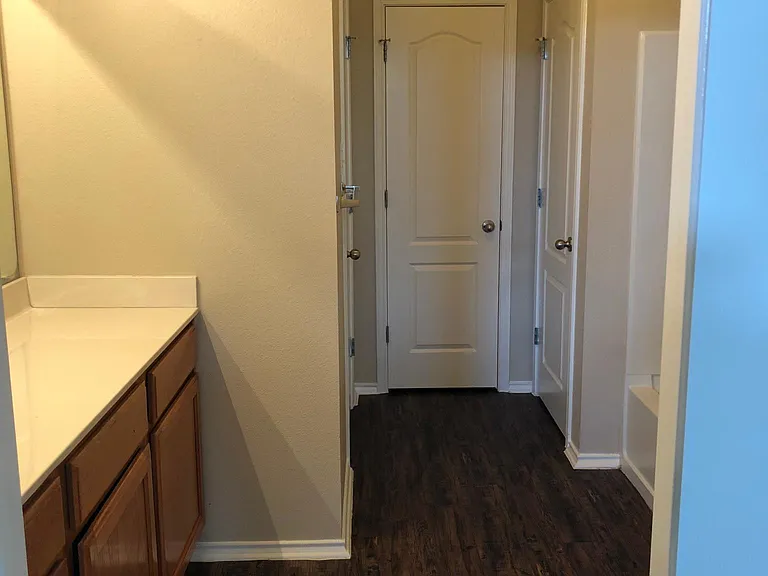 5514 Justin Cv — Photo 16