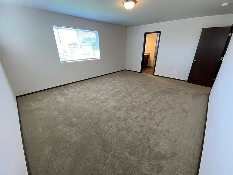 2108 W Sunnyview Ln — Photo 19