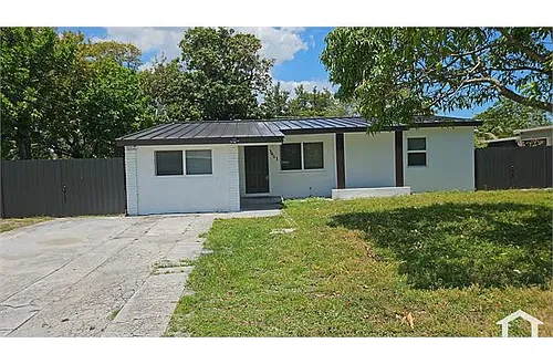 3461 Berkeley Blvd Photo 1
