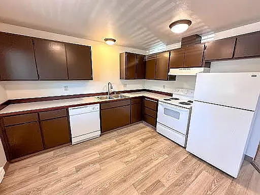 Casita Villa Apartments — Photo 8