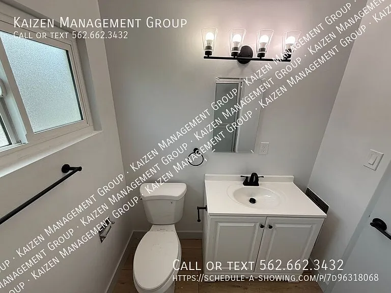 834 Austin Ave #6 — Photo 16