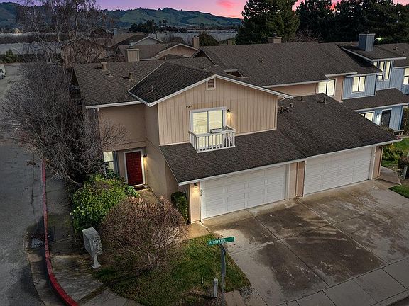 2nd image of 234 Berryknoll Ct