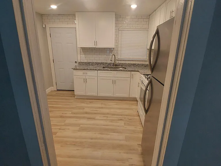 1591 Carlisle St NW — Photo 8