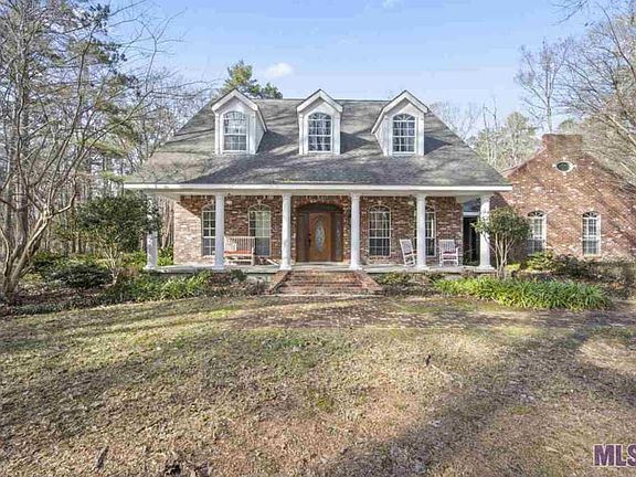2nd image of 8595 Wildwood Dr