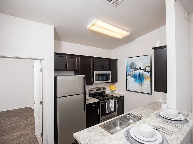 Townley Park Apartments — Photo 10