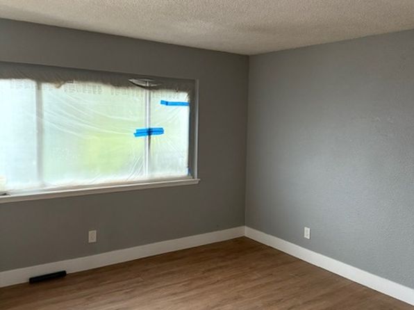 (undisclosed Address)