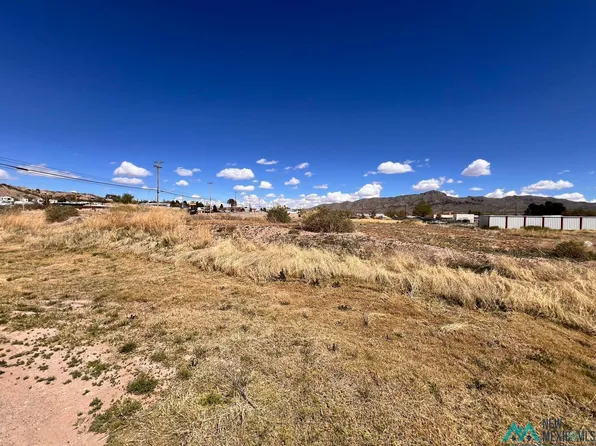 S Broadway St, Truth Or Consequences, NM 87901