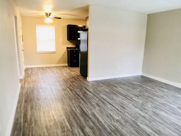 Multi-Family — Photo 5